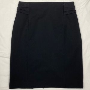 Express black skirt fully lined size 4